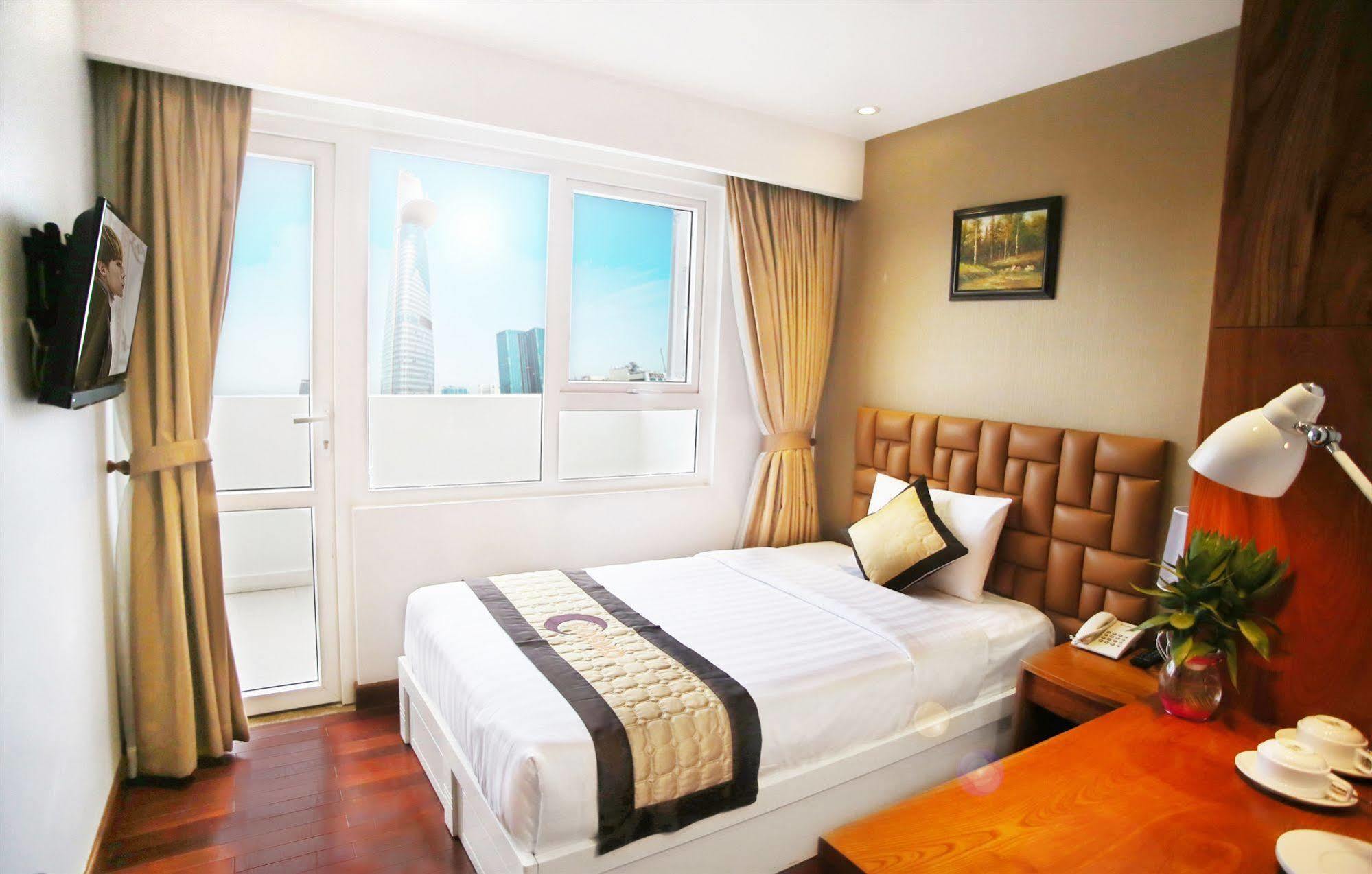Cosmopolitan Hotel Хошимин Экстерьер фото